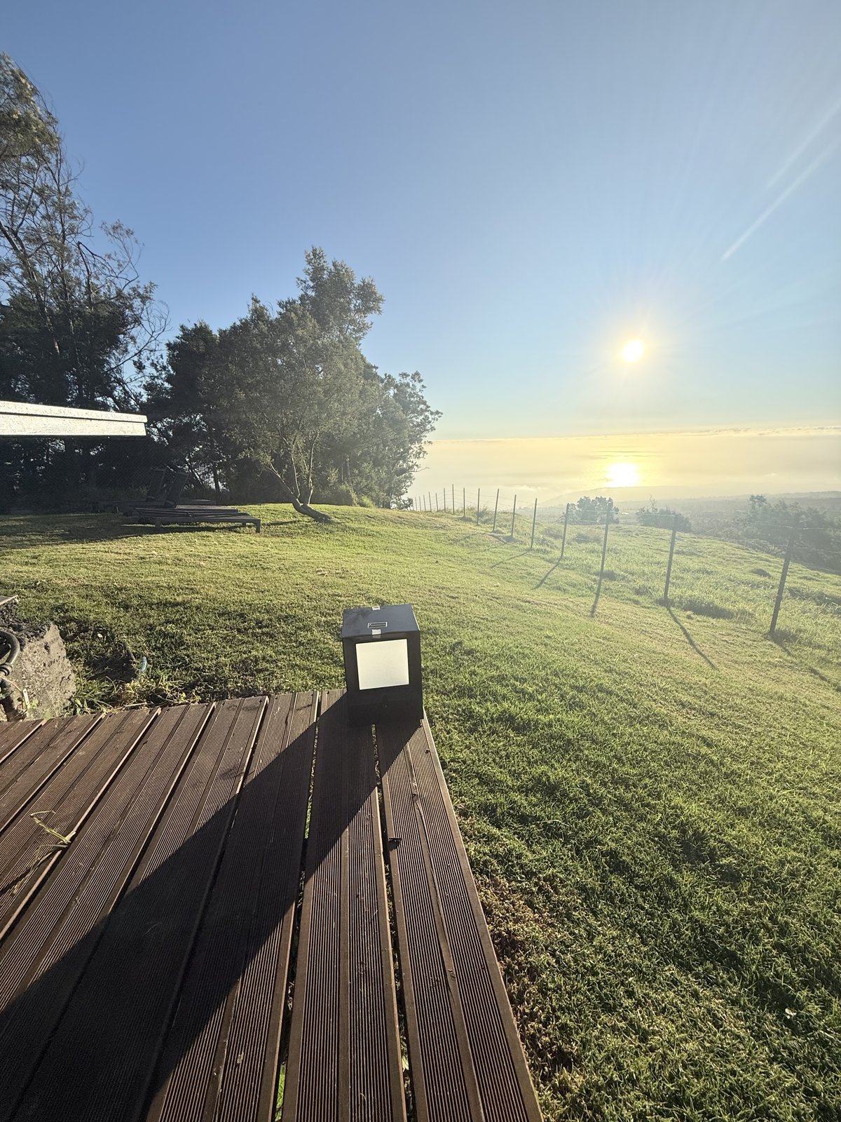 Paysage de La Réunion, territoire d'innovation énergie solaire et mobilité douce InovaGreen